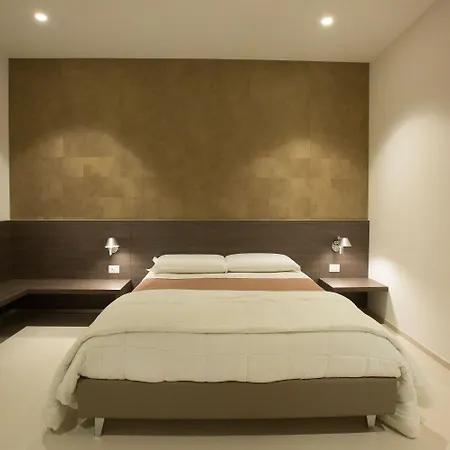 Hotell New Bari 3*