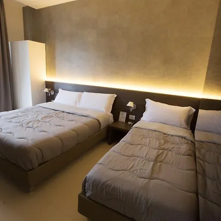 New Bari Hotell 3*